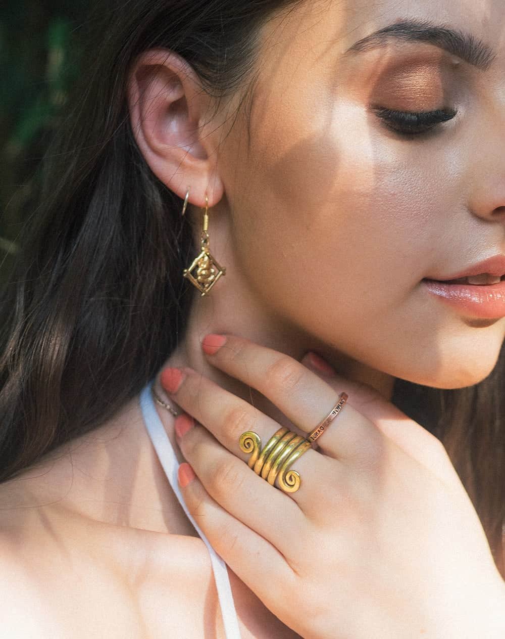 Aretes